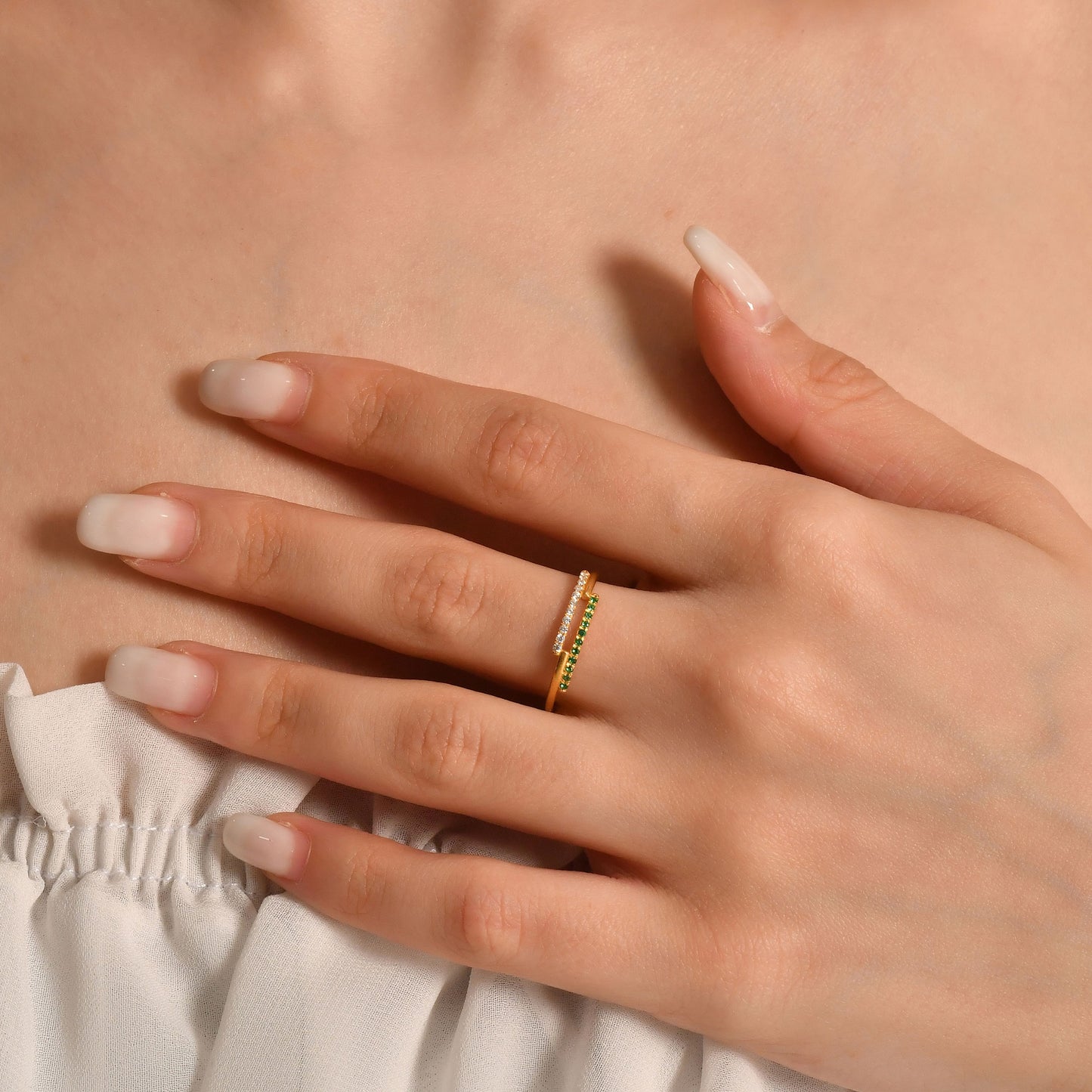 14K Gold Mini Emerald Ring - 2S226EMEDIA