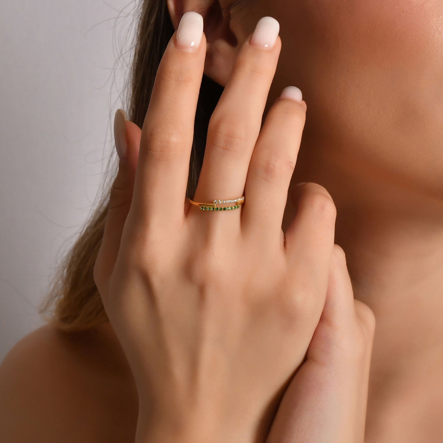 14K Gold Mini Emerald Ring - 2S226EMEDIA