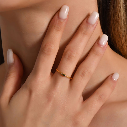 18K Gold Thin Oval Peridot and Cz Ring - 2S84PER