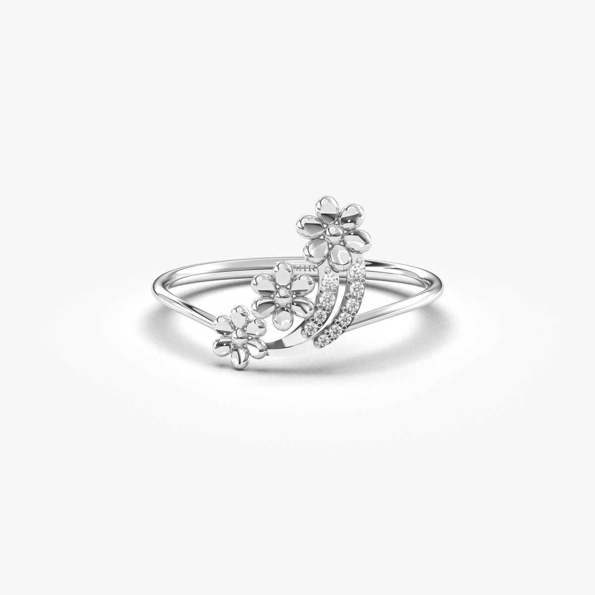 18K white gold minimalist flower ring with natural diamonds, front view