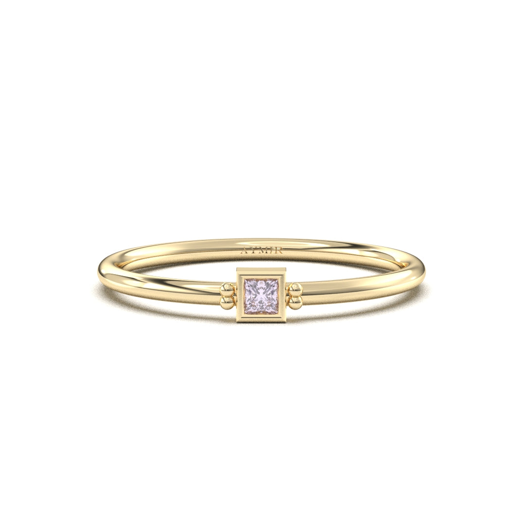 18K yellow gold 1 stone birthstone family ring with cubic zirconia, front view
