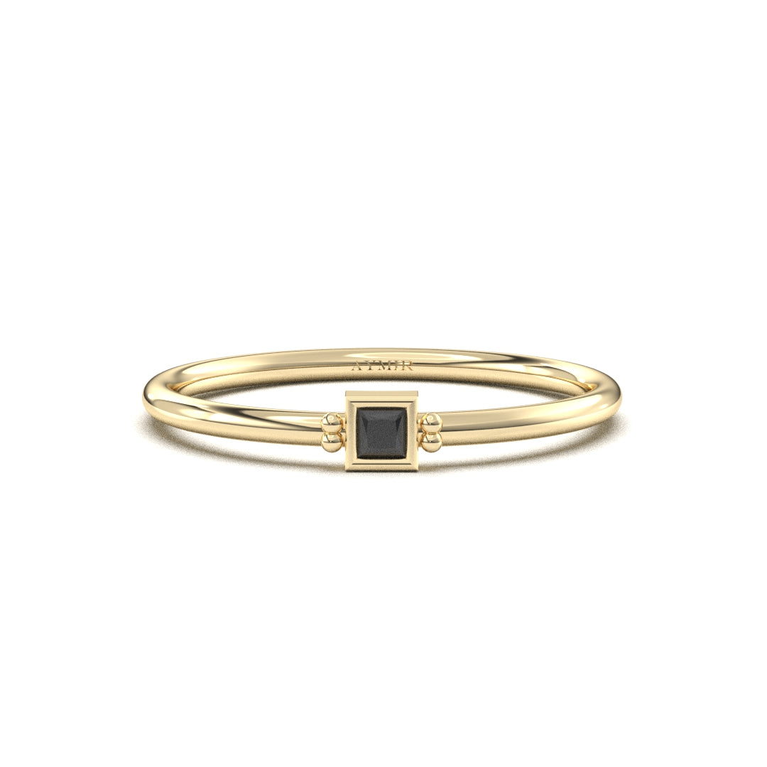 18K yellow gold 1 stone birthstone family ring with cubic zirconia, front view
