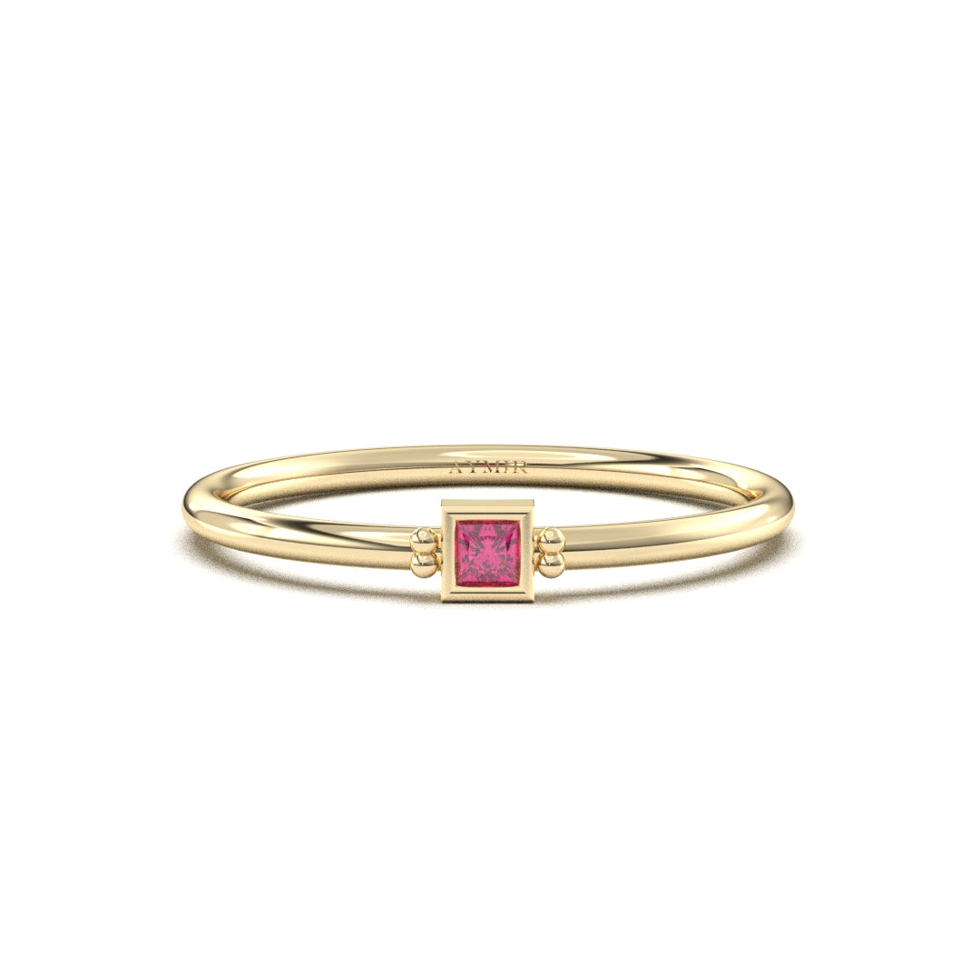 18K yellow gold 1 stone birthstone family ring with cubic zirconia, front view