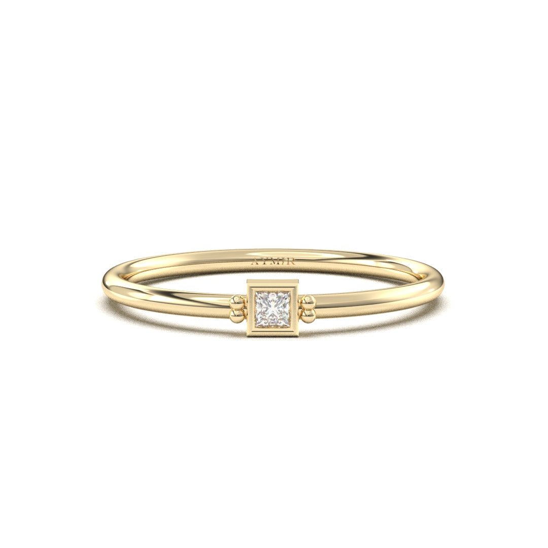 18K yellow gold 1 stone birthstone family ring with cubic zirconia, front view