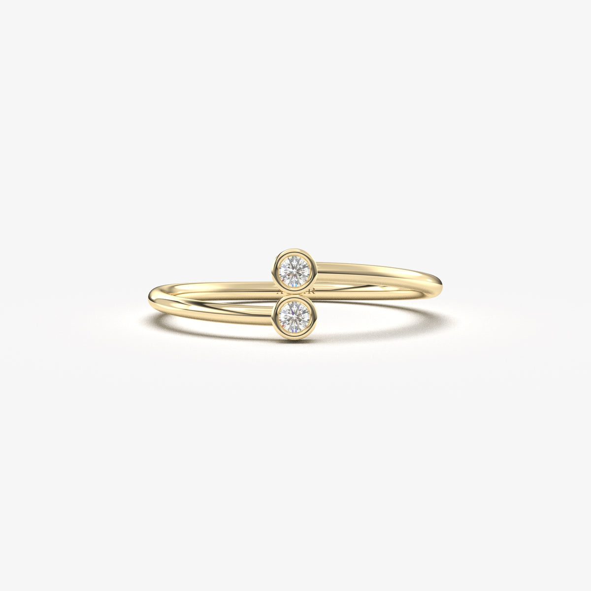 18K yellow gold toi et moi bezel ring with natural diamonds, front view