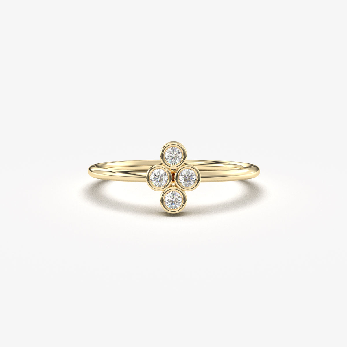 18K yellow gold clover ring with natural diamonds, front view