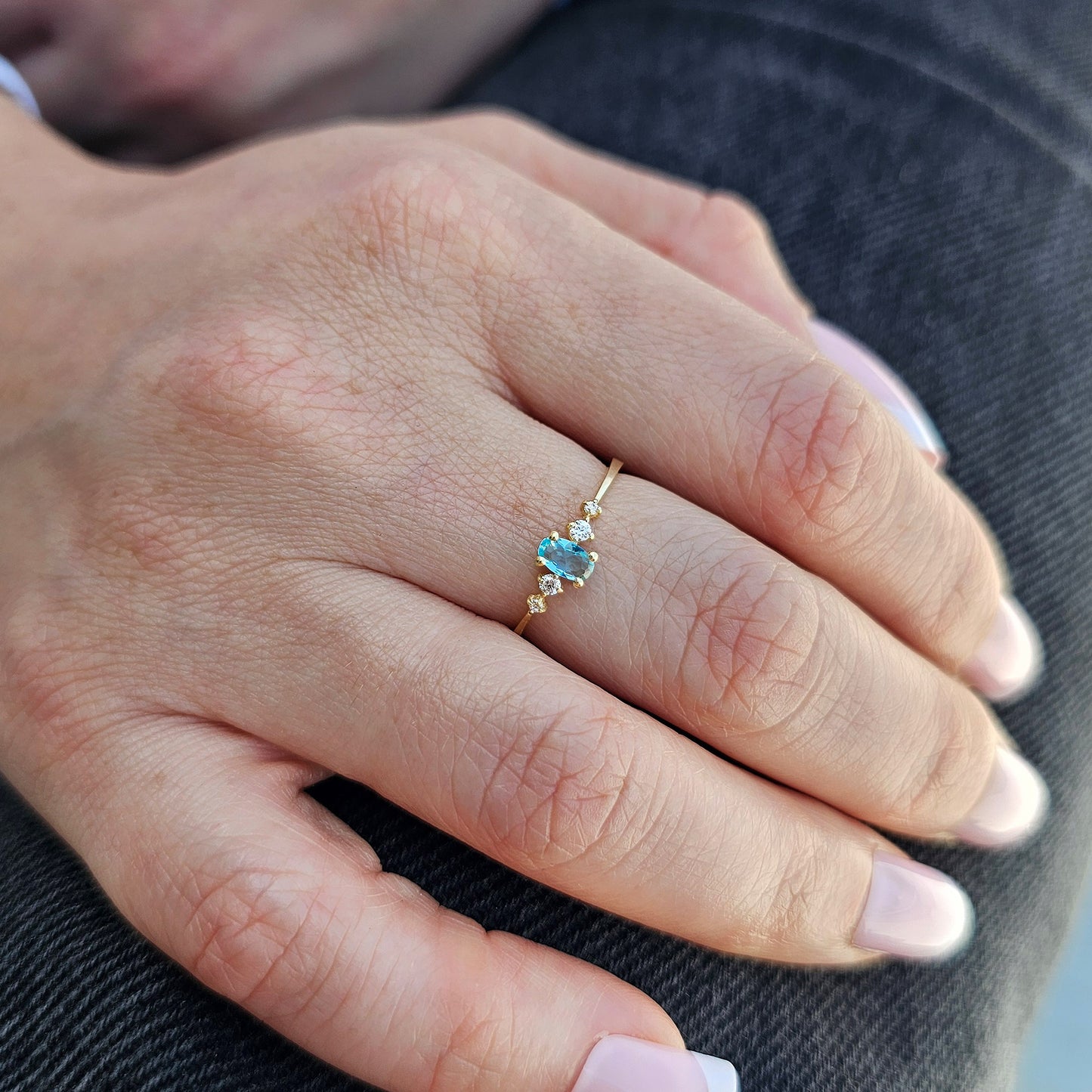 18K Gold Oval Aqua and CZ Ring - 2S121AQUA