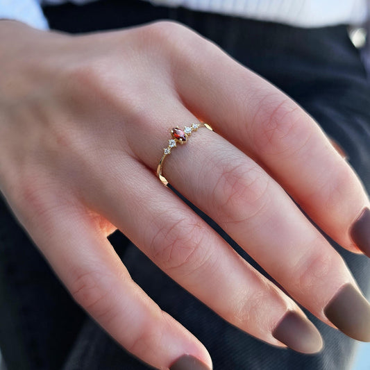 18K Gold Garnet Ring - 2S124GAR