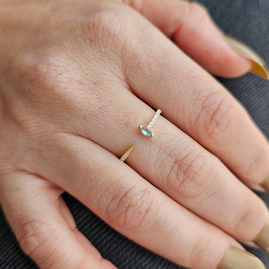 18K Gold Marquise Cut Aquamarine and Cz Ring - 2S232AQUA