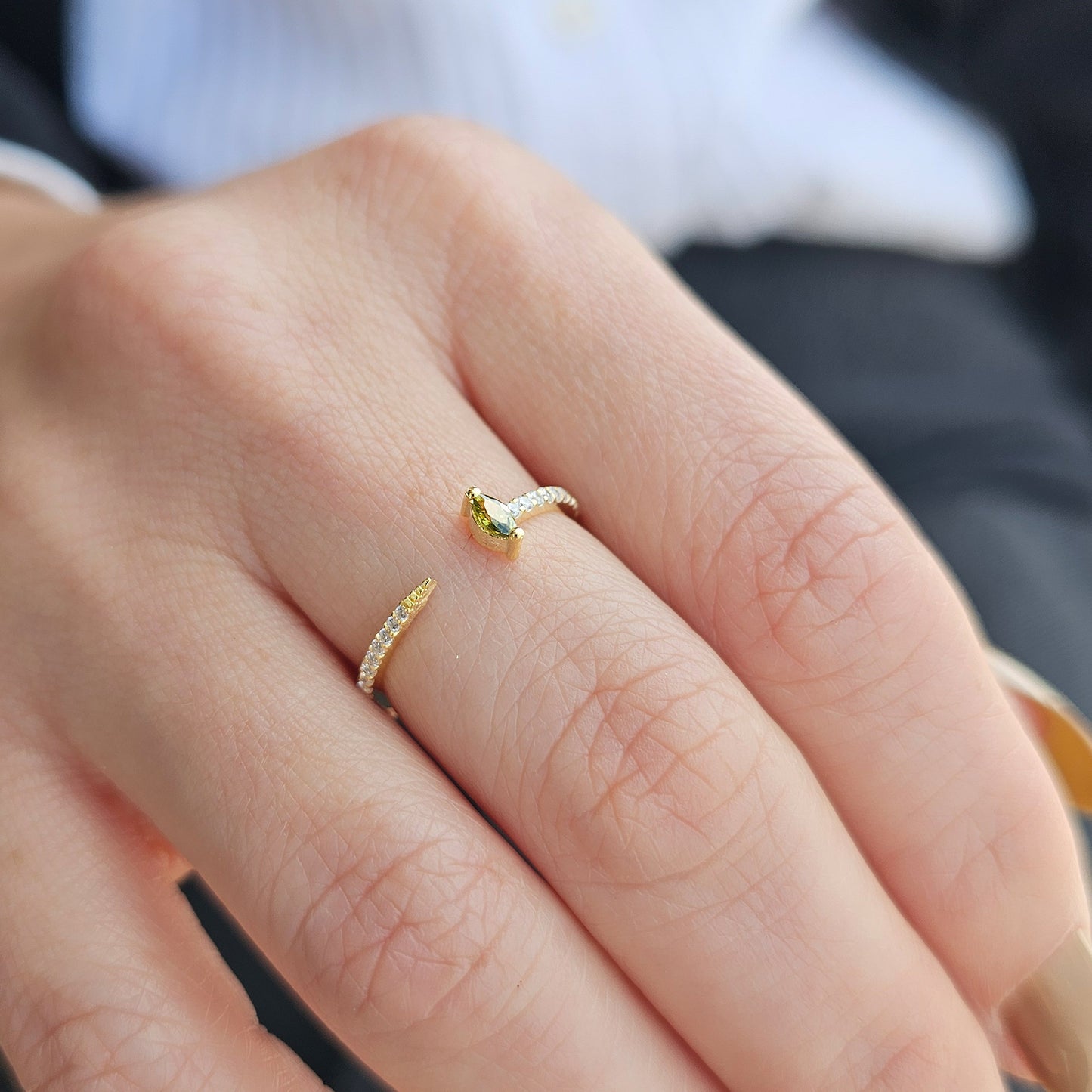 18K Gold Marquise Cut Peridot and Diamond Ring - 2S232PER