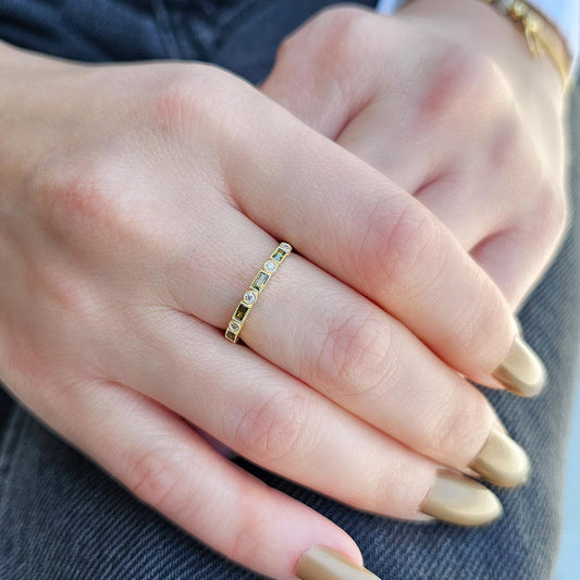 18K Gold Baguette Cut Peridot and Cz Ring - 2S233PER