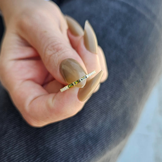 18K Gold Baguette Cut Peridot and Cz Ring - 2S245PER