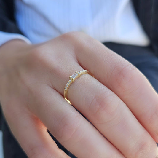 18K Gold Baguette Diamond Ring - 2S2DIA
