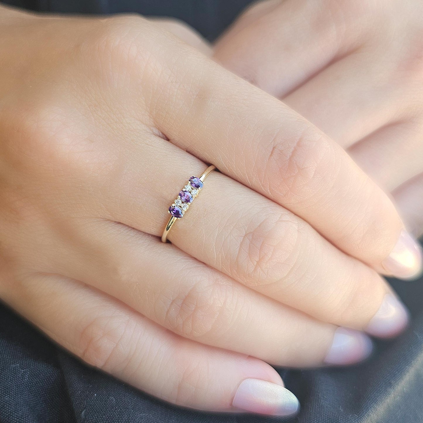 18K Gold Oval Amethsyt and CZ Ring - 2S46AME