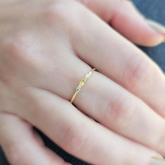 18K Gold Minimalist Baguette Citrine and Cz Ring - 2S6CIT
