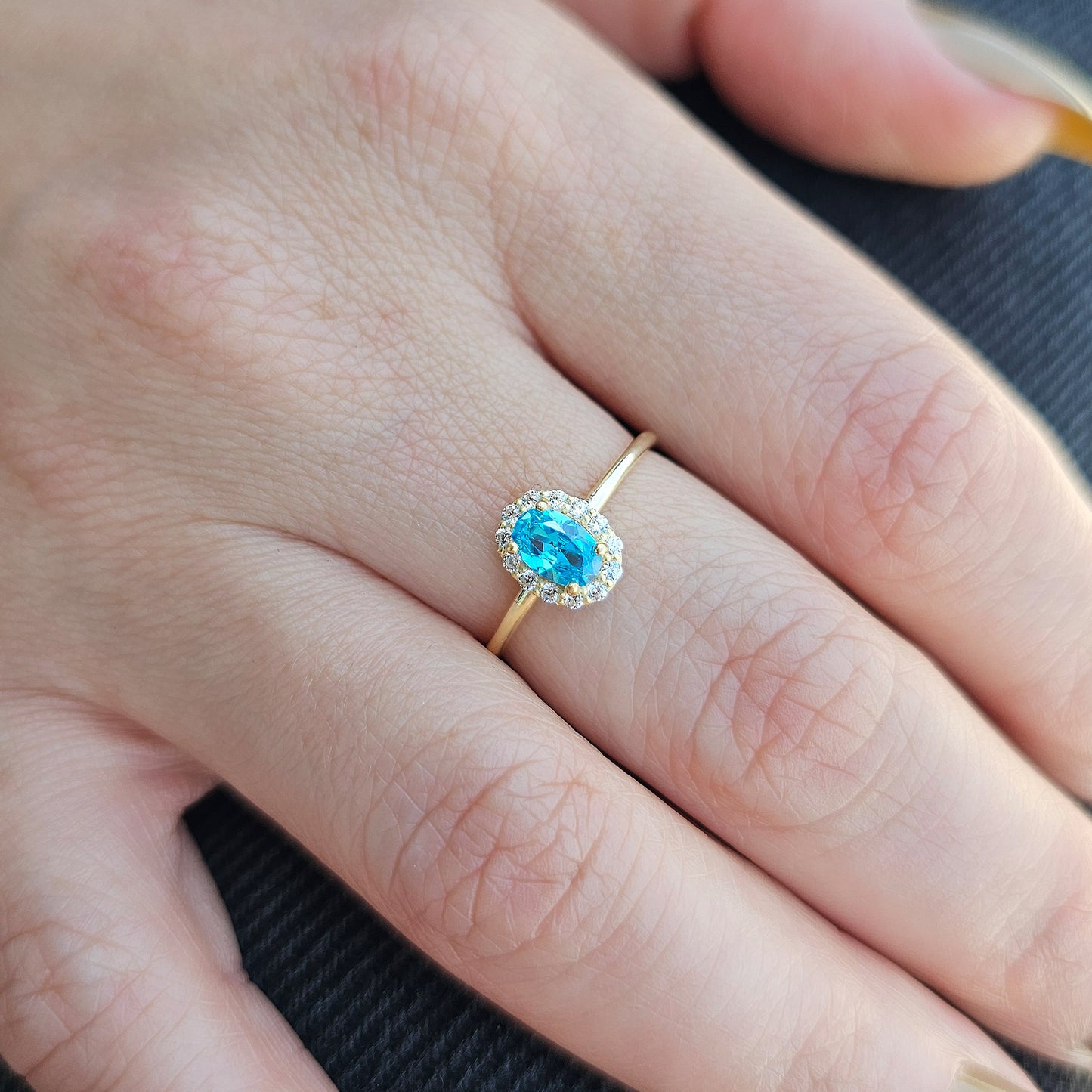 10K Gold Oval Solitaire Sky Blue and Cz Ring - 8S26SKY