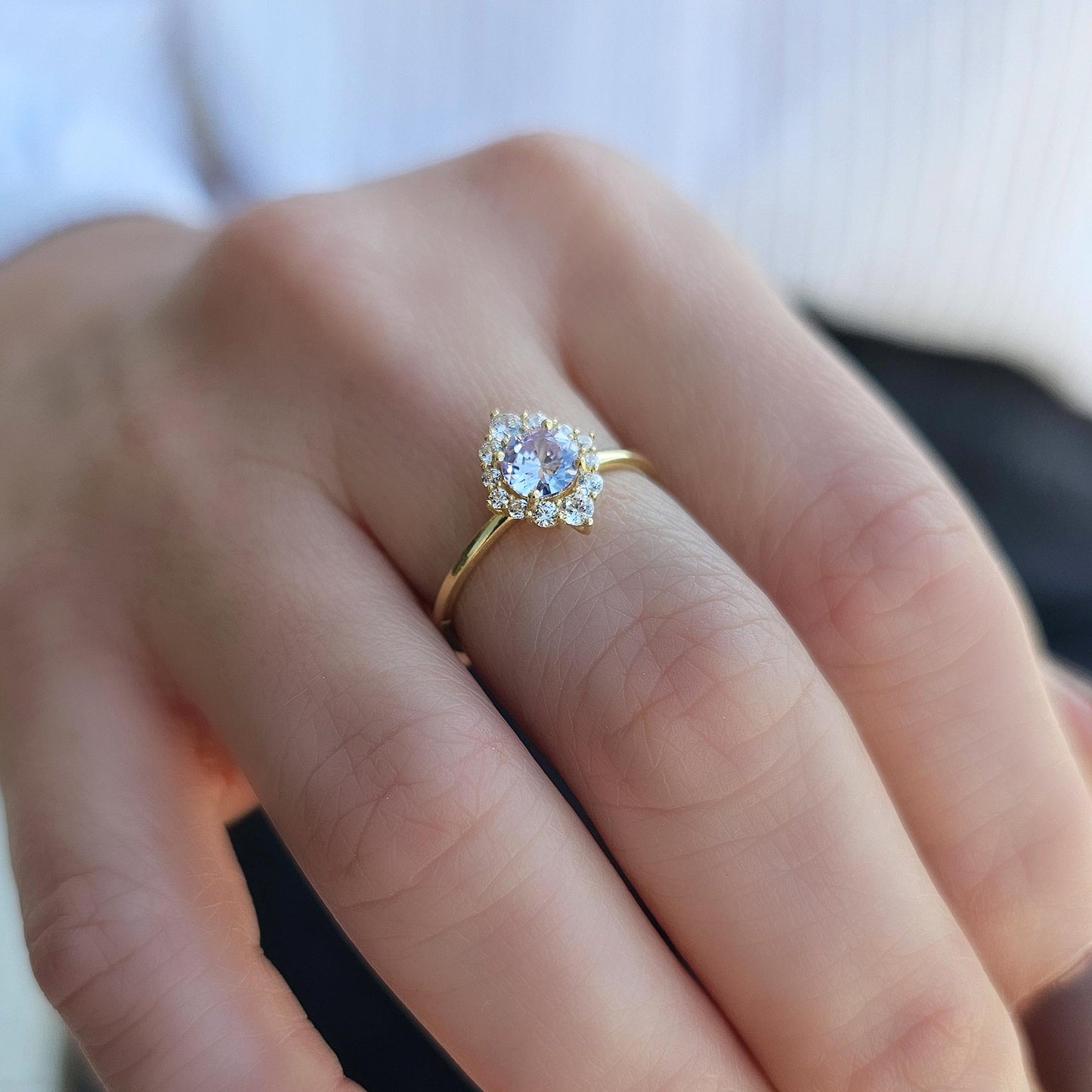 18K Gold Lavender and Cz Ring - 8S62LAV