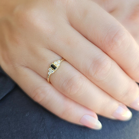 18K Gold Bezel Black Onyx and Diamond Ring - 8S81BLK