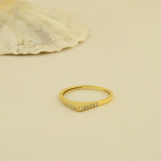 10K Gold Geometric Gothic Ring - 2S210DIA
