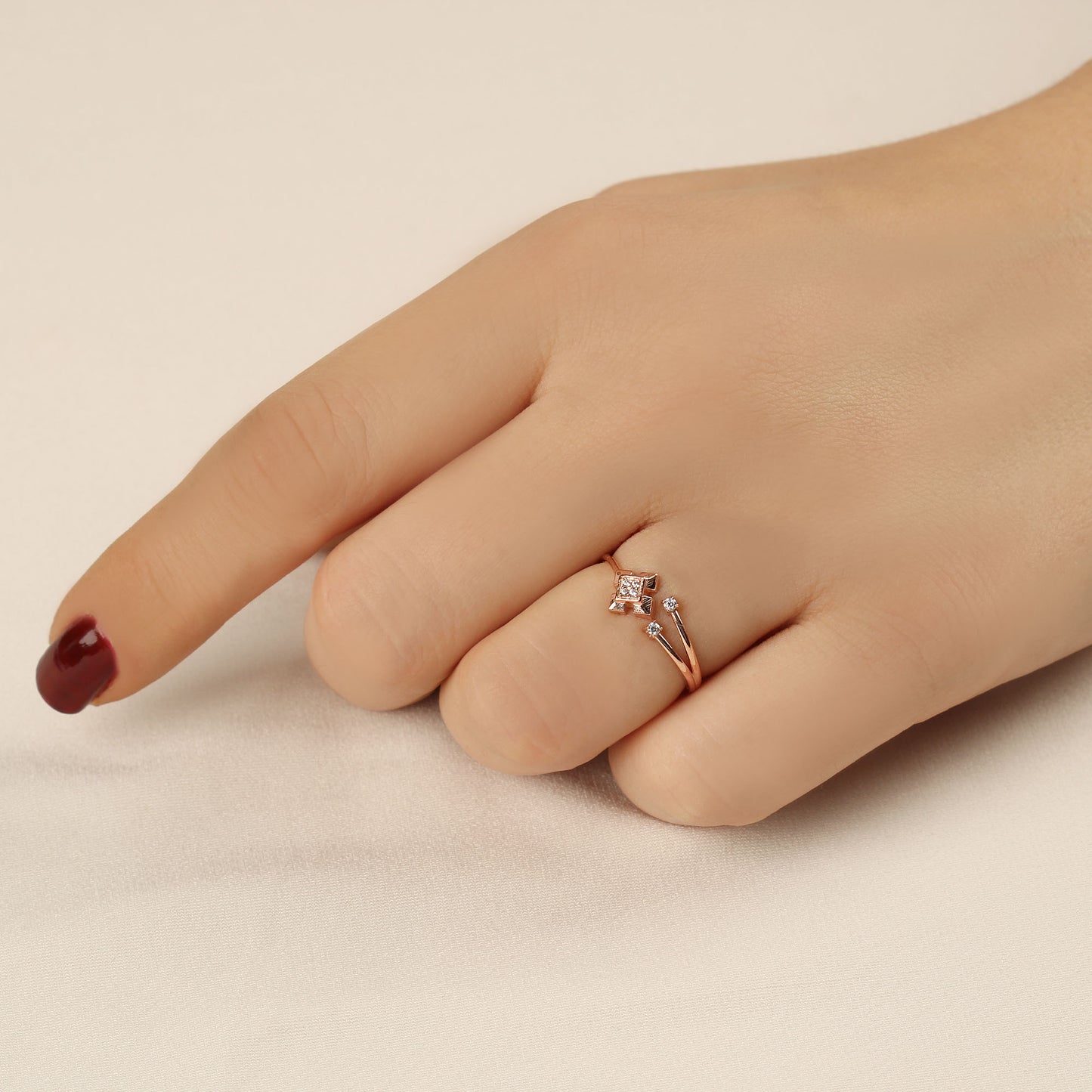 10K Gold Open Ring - LR105