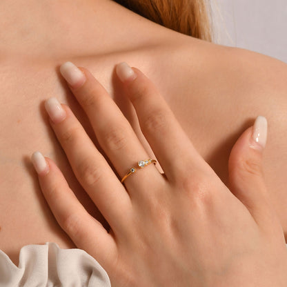 10K Gold Open Tria Ring - 2S101
