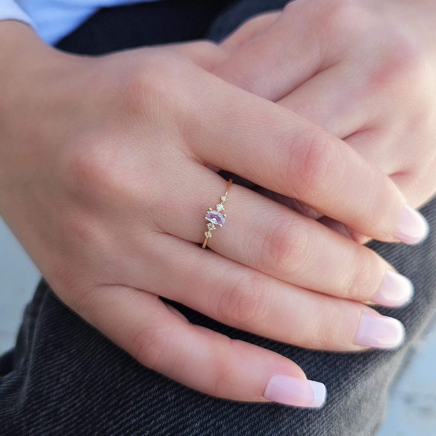 14K Gold Oval Lavender Ring - 2S121LAV