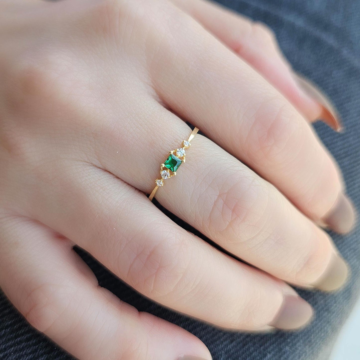 18K Gold Princess Emerald Ring - 2S122EME