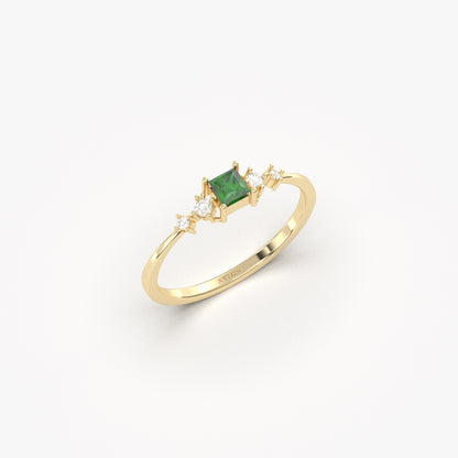 18K Gold Princess Emerald Ring - 2S122EME