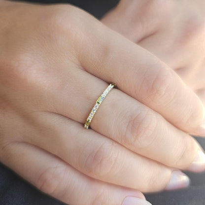 18K Gold Baguette Cut Peridot and Cz Ring - 2S241PER