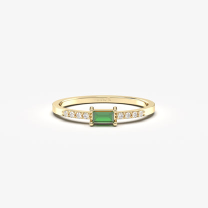 18K Gold Emerald and Diamond Ring - 2S2EME
