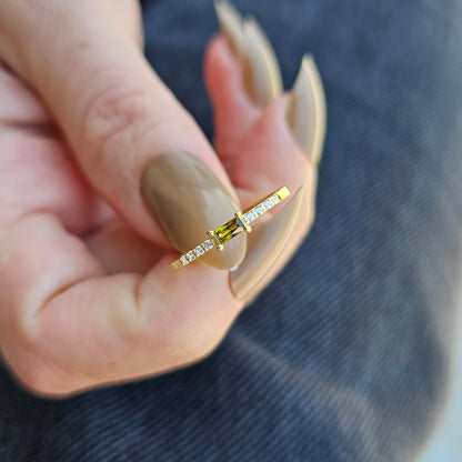 10K Gold Unique Peridot Baguette Cz Ring - 2S2PER