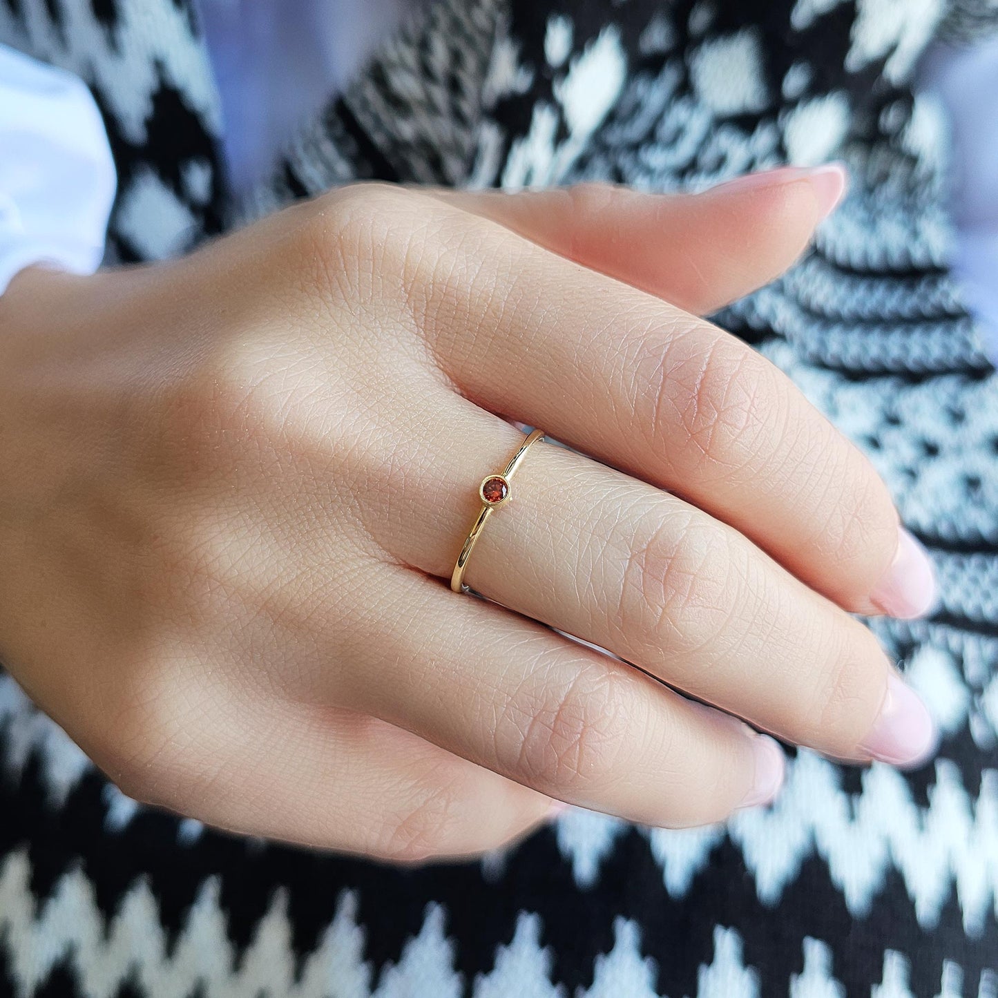 18K Gold Unique Garnet Ring - 2S34GAR