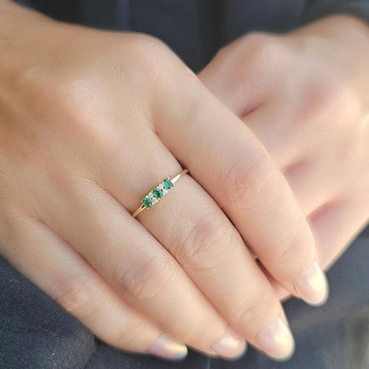 18K Gold Oval Emerald and Cz Ring - 2S46EME