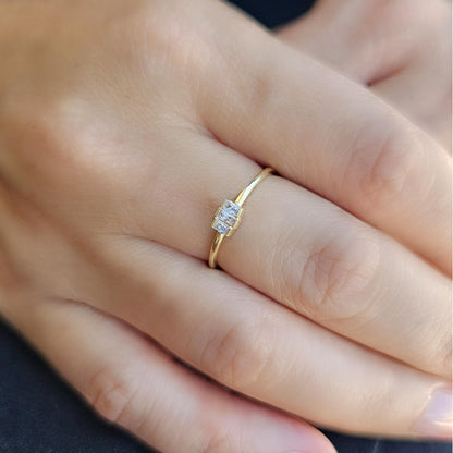 10K Gold Minimalist Lavender Baguette Cut Ring - 2S52LAV