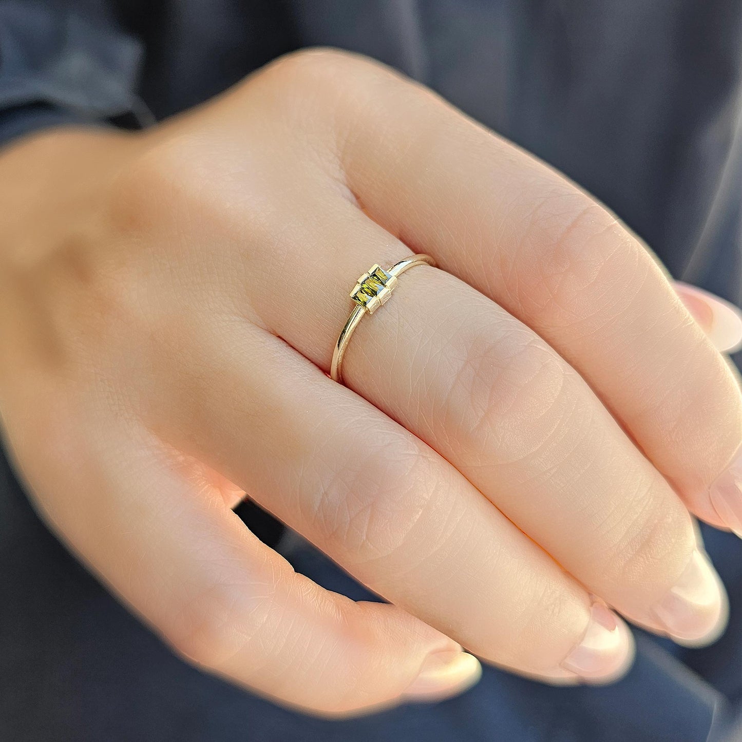 10K Gold Unique Peridot Baguette Cut Ring - 2S52PER