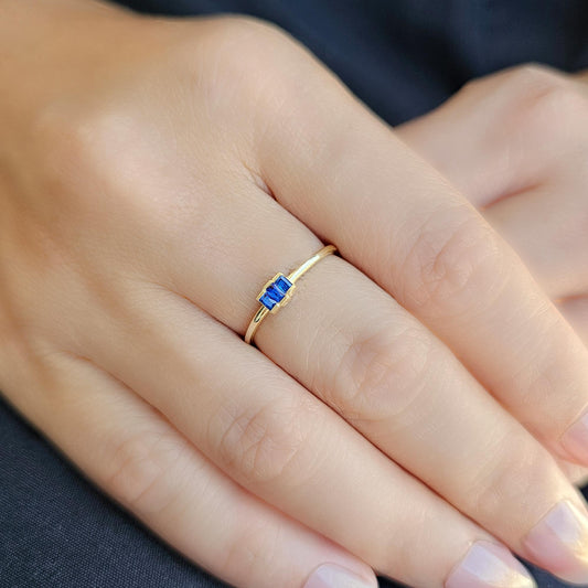 18K Gold Dainty Sapphire Baguette Ring - 2S52SAP
