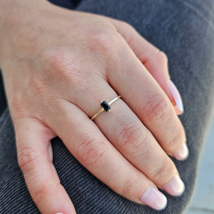 10K Gold Minimalist Baguette Black Onyx Ring - 2S57BLK