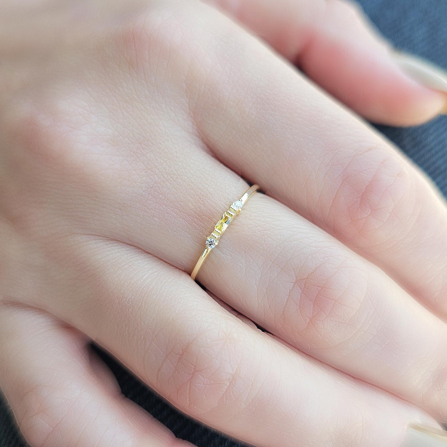 10K Gold Minimalist Baguette Citrine and Cz Ring - 2S6CIT
