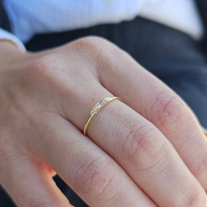 10K Gold Baguette Cut Lavender and Cz Ring - 2S6LAV