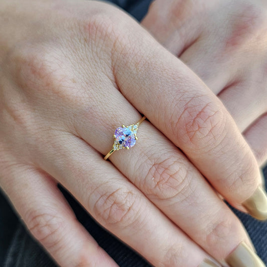 10K Gold Oval Solitaire Lavender and Cz Ring - 8S268LAV
