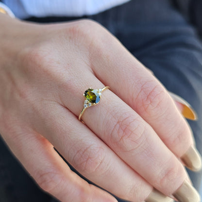 18K Gold Oval and Cz Ring - 8S268PER