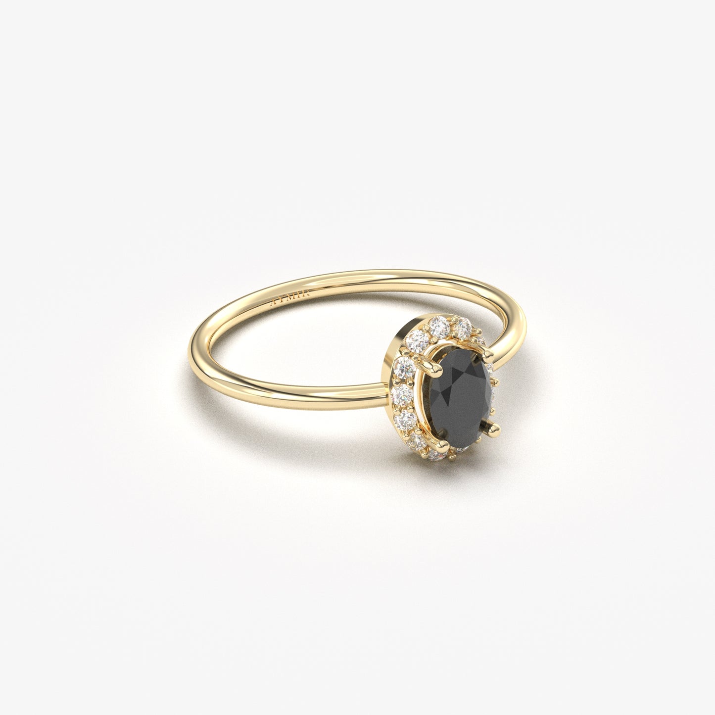 Anillo ovalado y circonita cúbica de oro de 10 quilates - 8S26CIT