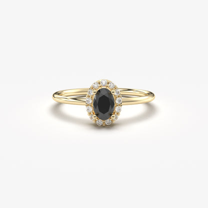 Anillo ovalado y circonita cúbica de oro de 10 quilates - 8S26CIT