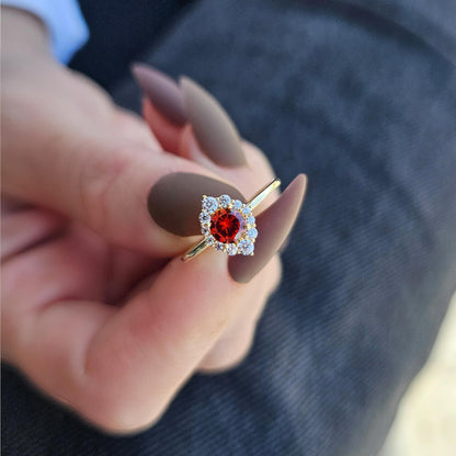 18K Gold Garnet and Cz Ring - 8S62GAR