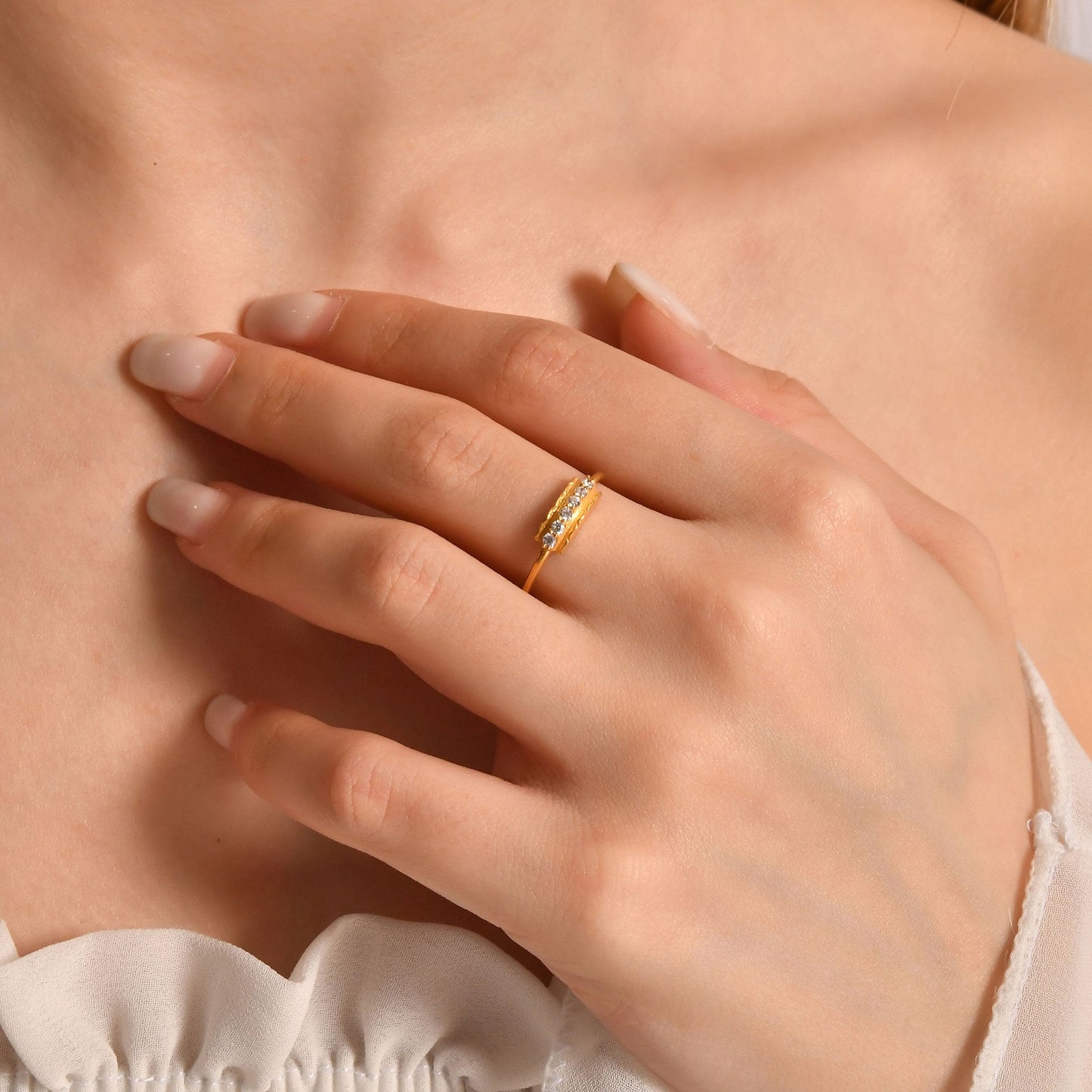 18K Solid Gold Diamond Ring - 2S134