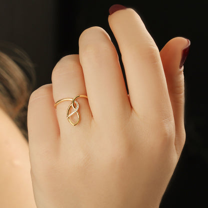 10K Gold Spiral Design Diamond Ring - LR40