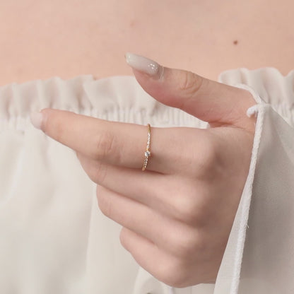 18K Elegant Thin Gold Ring - 2S141