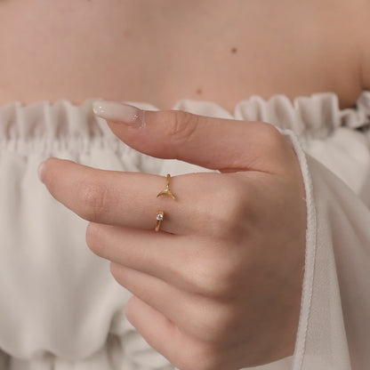10K Open Crescent Moon Diamond Gold Ring - 2S178